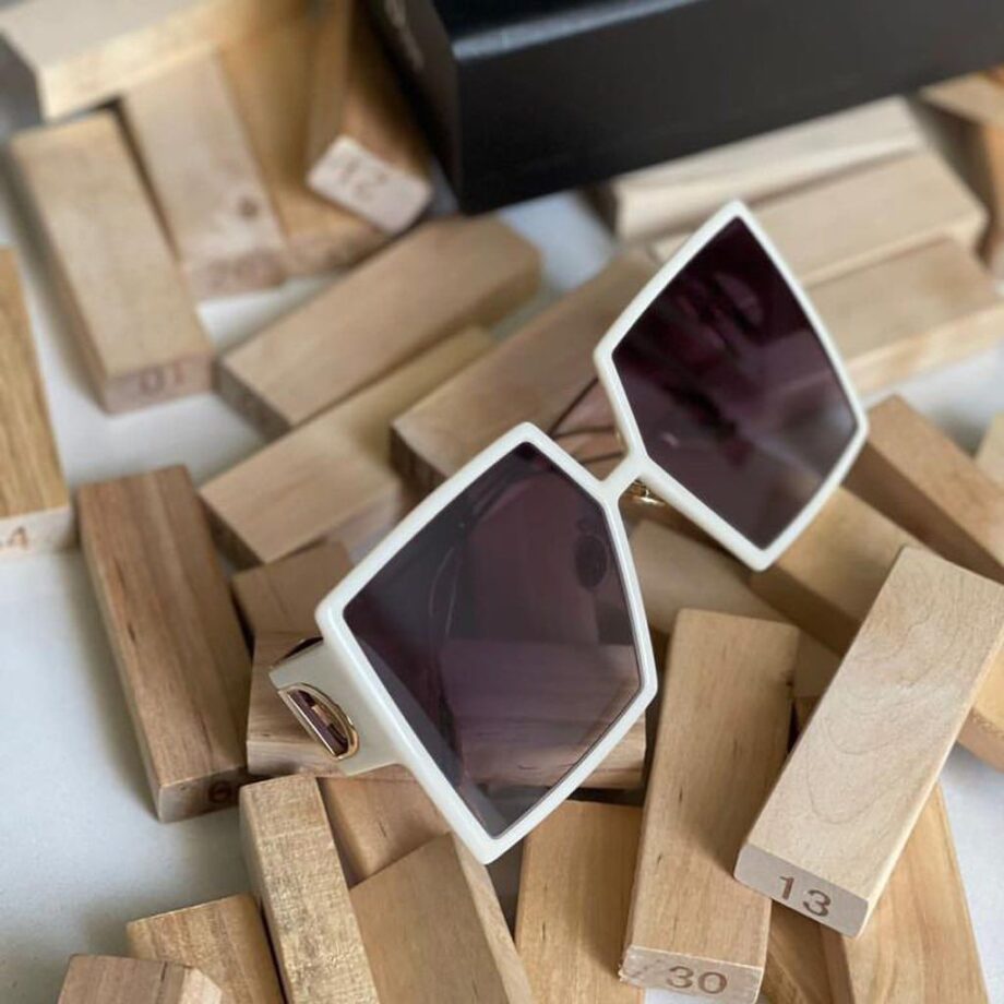 CD Glasses LFF44