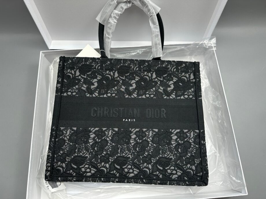 CD Large Book Tote in Black D-Lace Embroidery. 42 x 35 x 18.5 cm |