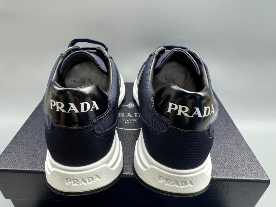 PRDA Men Shoes in Size 9 | Master Quality