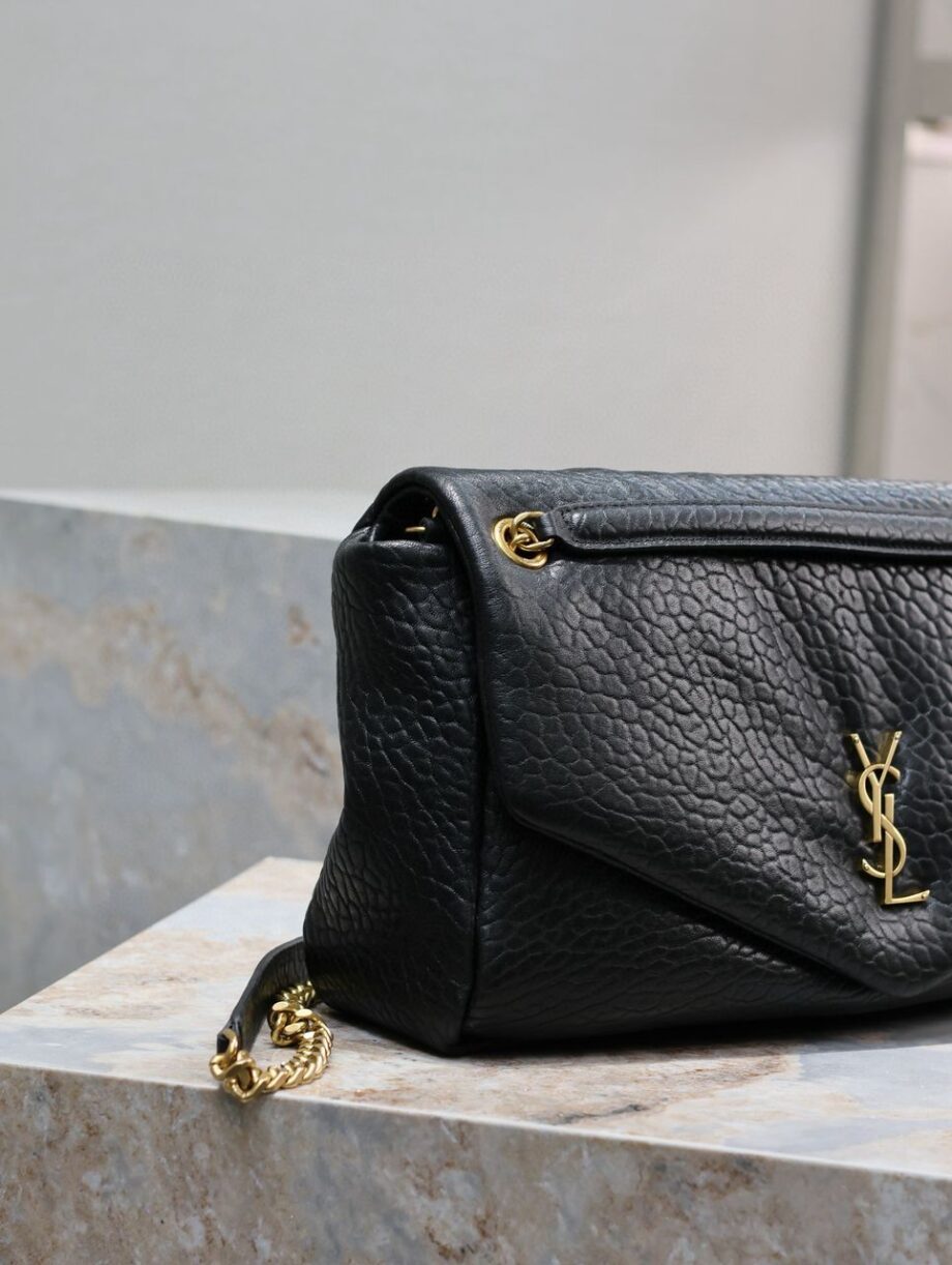YS Calypso Shoulder Bag. (Large)