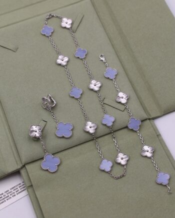 VC Four Leaf Clover motif Alhambra Collection. ( White Gold+light purple)