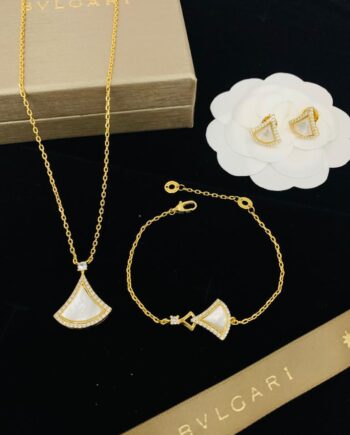 BLGARI Divas Dream collection | necklace, earrings, and a bracelet | White.