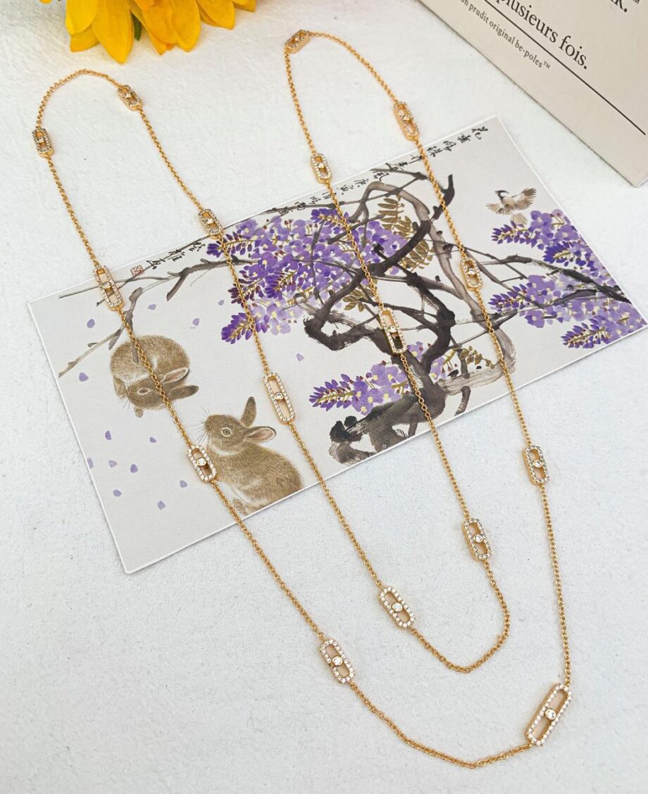 Mesika Move Classic necklace. (Gold color)