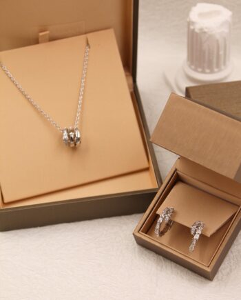 BVL B.zero1 collection Necklace and earings. (Silver)