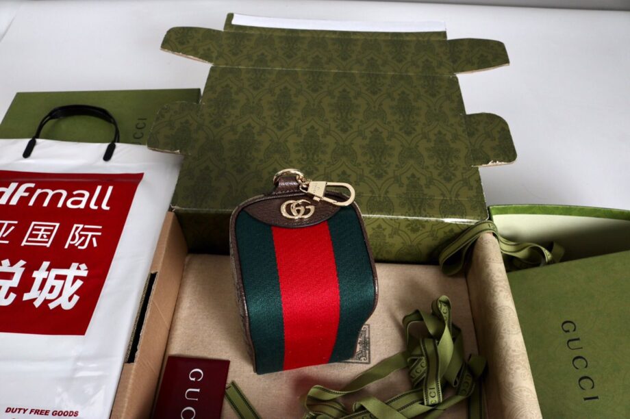 GG Ophidia Mini Shoulder Bag.