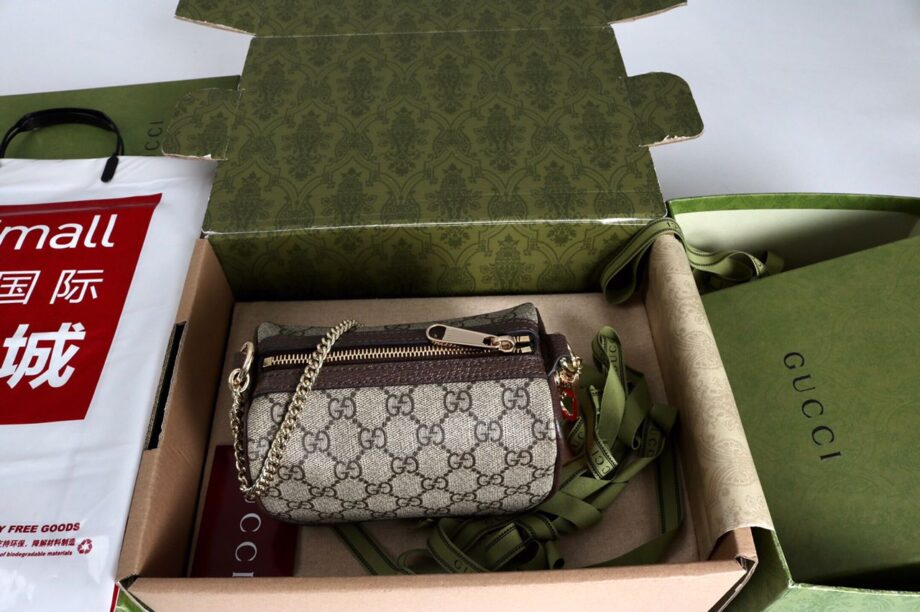 GG Ophidia Mini Shoulder Bag.
