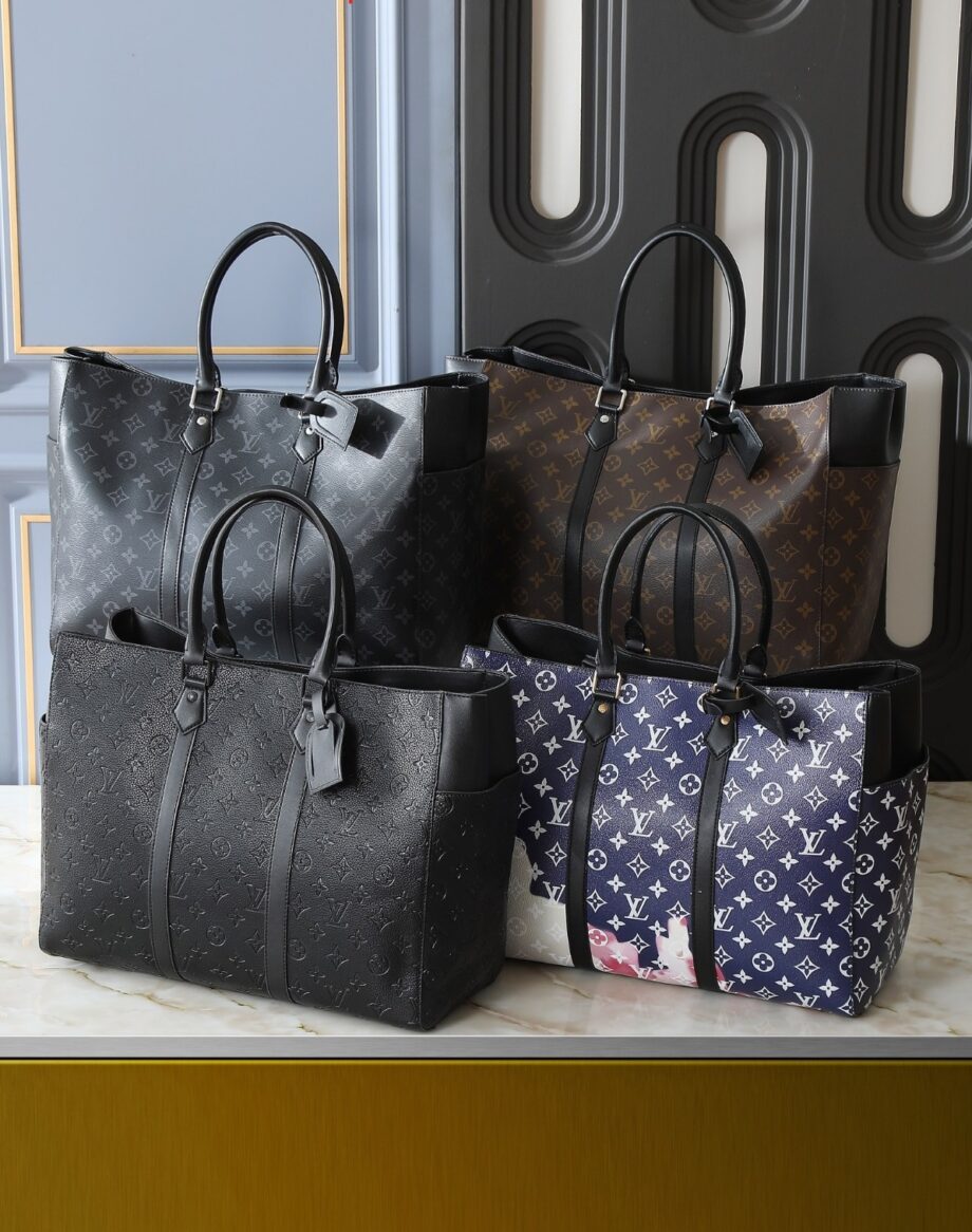 Loiu Onthego tote bag.