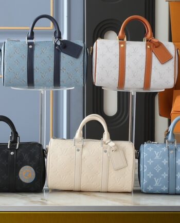 Loiu Keepall XS bag.