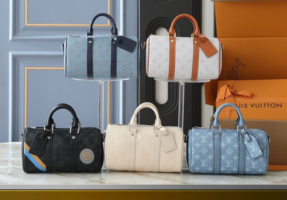 Loiu Keepall XS bag.