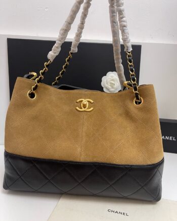 CC two tone tote bag | camel suede and black quilted leather.