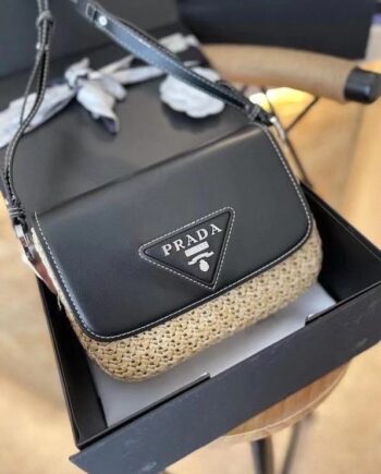 Prãdã Raffia Bag