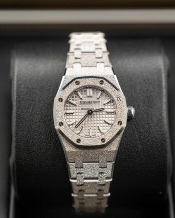 Aūdēmārs Pīgūēt Royal Oak Mini Frosted