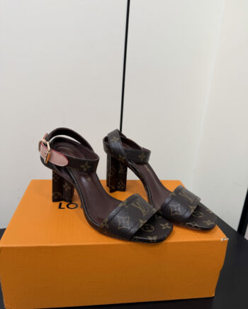 Lōūīs Vūīttōn Silhouette Sandals Brown