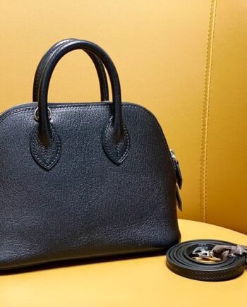Hērmēs Bolide Black Bag